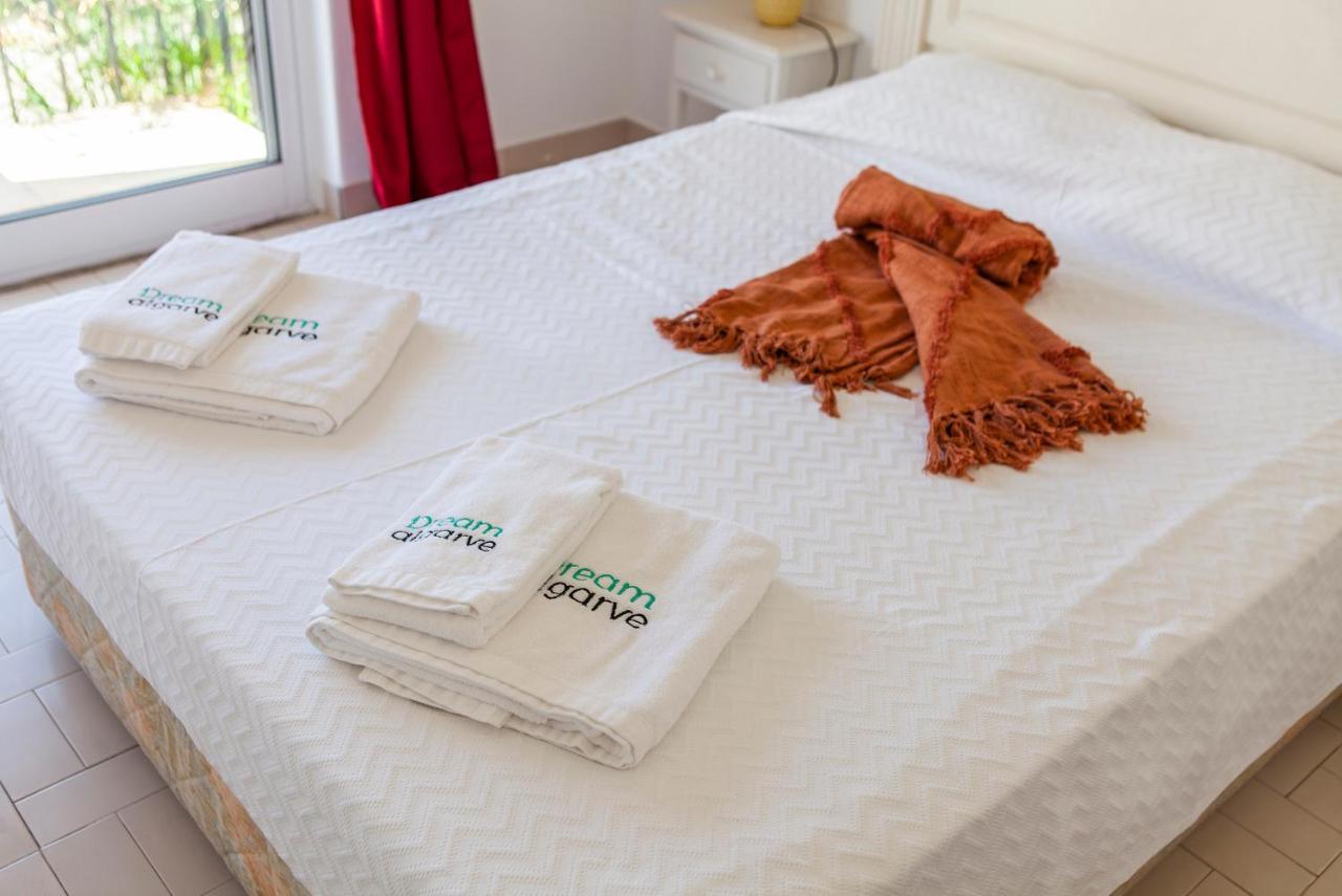 Chambre Double avec Salle de Bains Commune