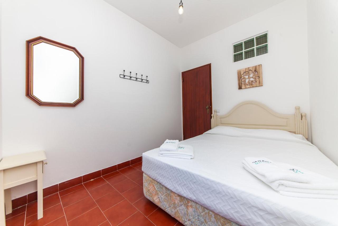 Chambre Double avec Salle de Bains Commune