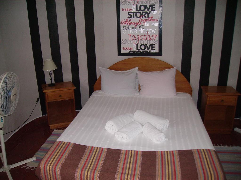 Chambre Double avec Salle de Bains Commune Extérieure
